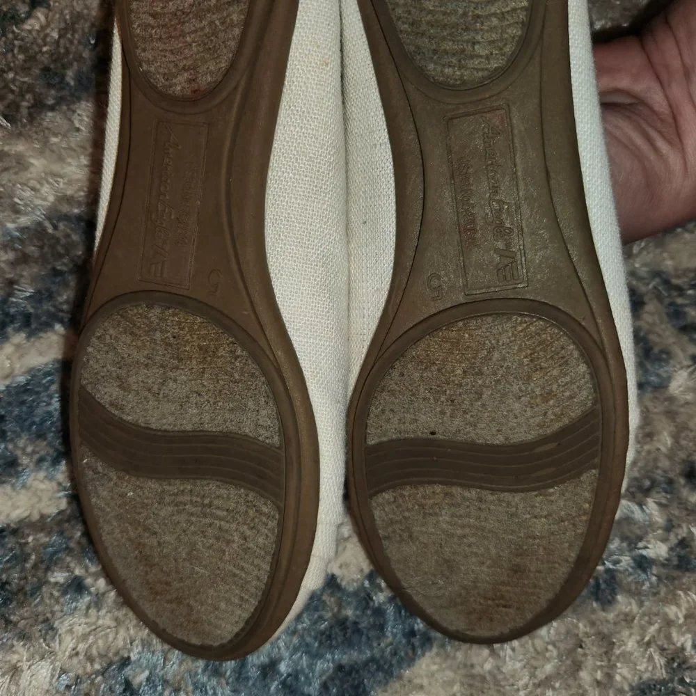 American Eagle Girls Slip-on Flats || sz 5 Like New!